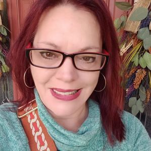 Meet your Posher, Christina